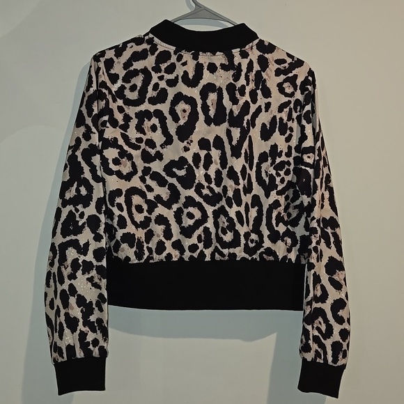 SHEIN black tan white animal print zip up cropped top. Size medium. - Picture 4 of 6